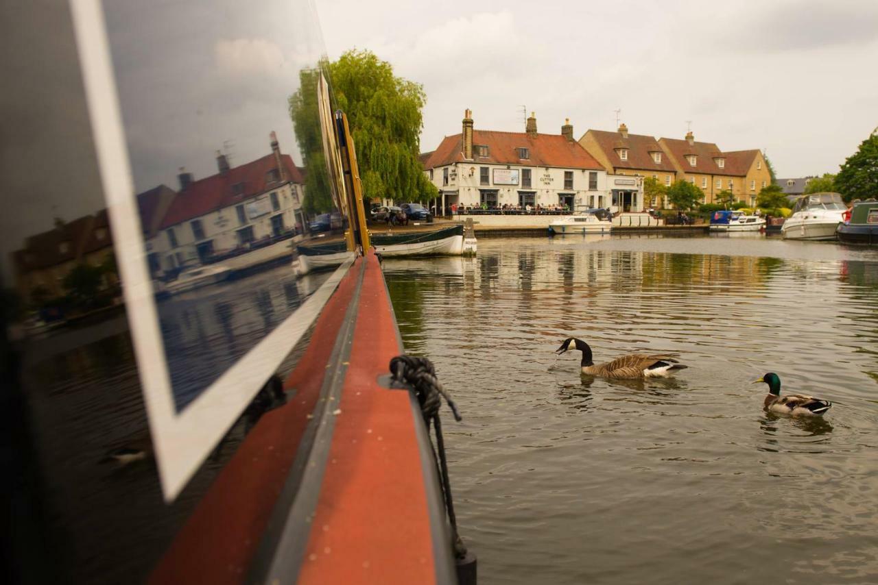 Narrowboat Puzzle Hotel Ely Buitenkant foto